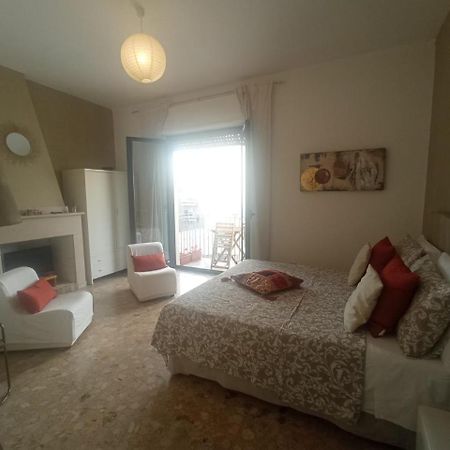 Myhouse Ξενοδοχείο Όλμπια Εξωτερικό φωτογραφία