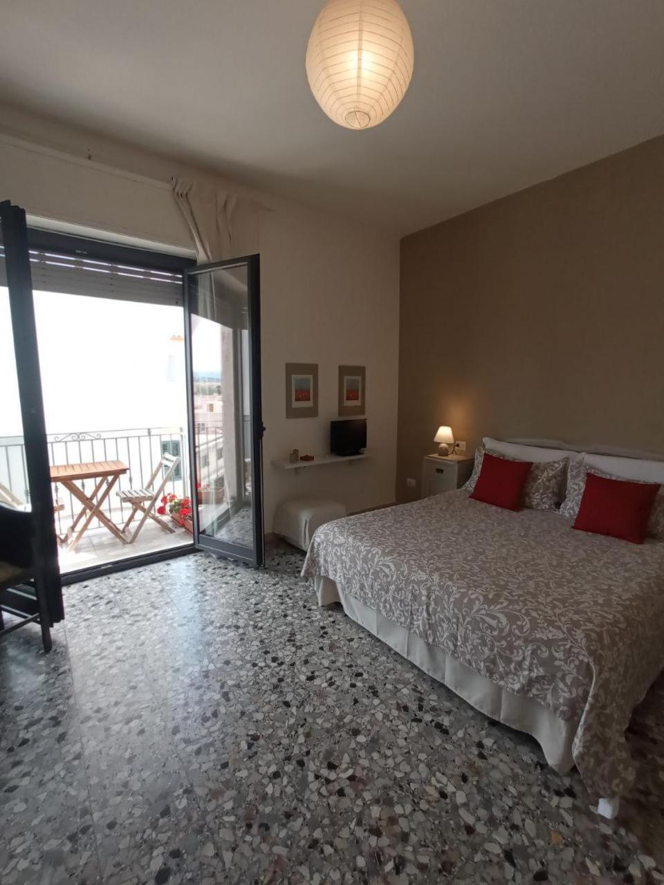 Myhouse Ξενοδοχείο Όλμπια Εξωτερικό φωτογραφία