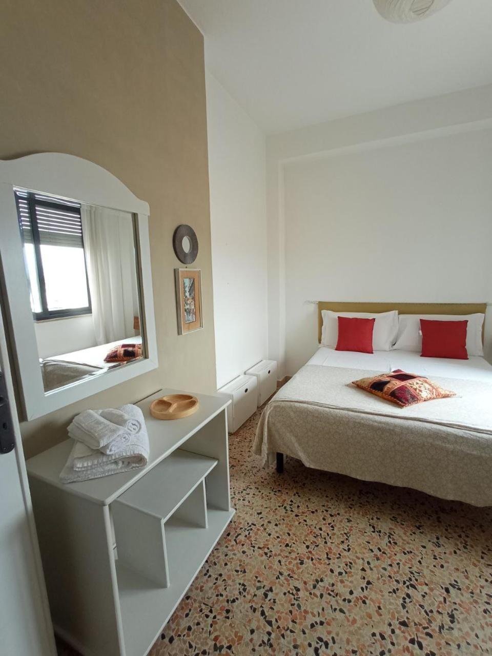 Myhouse Ξενοδοχείο Όλμπια Εξωτερικό φωτογραφία